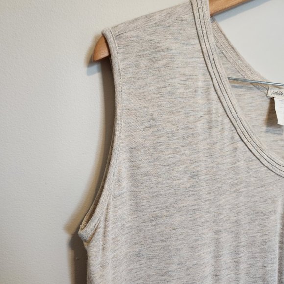 Pebble and Stone Sleeveless Crop Top - Picture 5 of 9